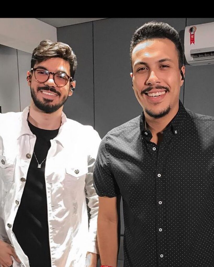 197294963_746641969341420_940909237502464617_n