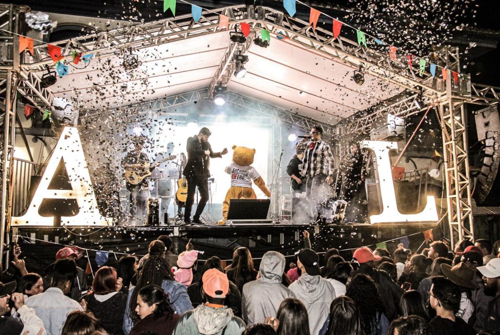 289661569_1075168073105005_6652608734879752555_n